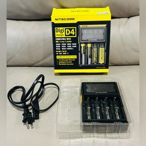 Nitecore Digi D4 Battery Charger